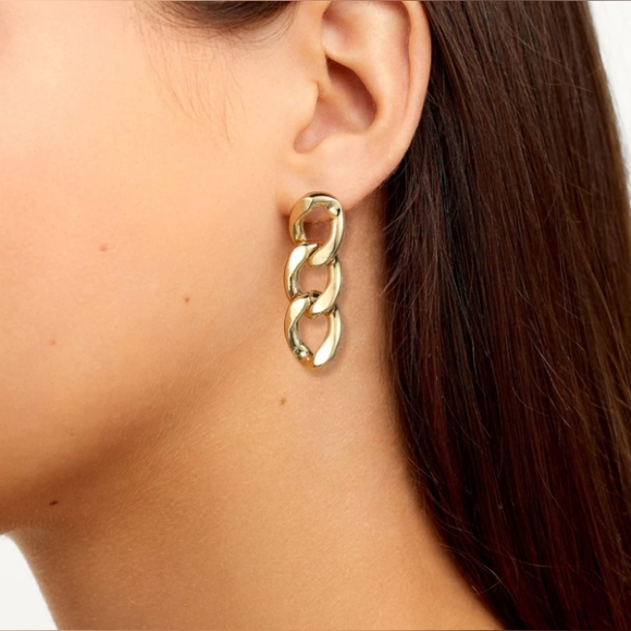 NEW 18K Gold plated Drop Earrings Chain Link - Picture 1 of 3